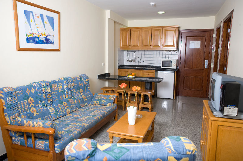 Hotel Chatur Palmera Mar 아마도레스 외부 사진